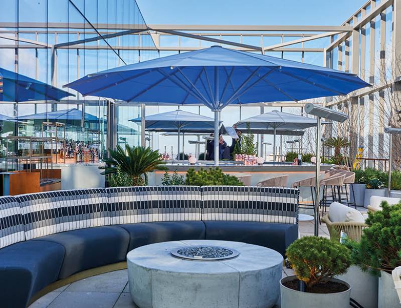 parasol cafe restaurant bar hotel grande dimension terrase rossi pelissanne aix en provence